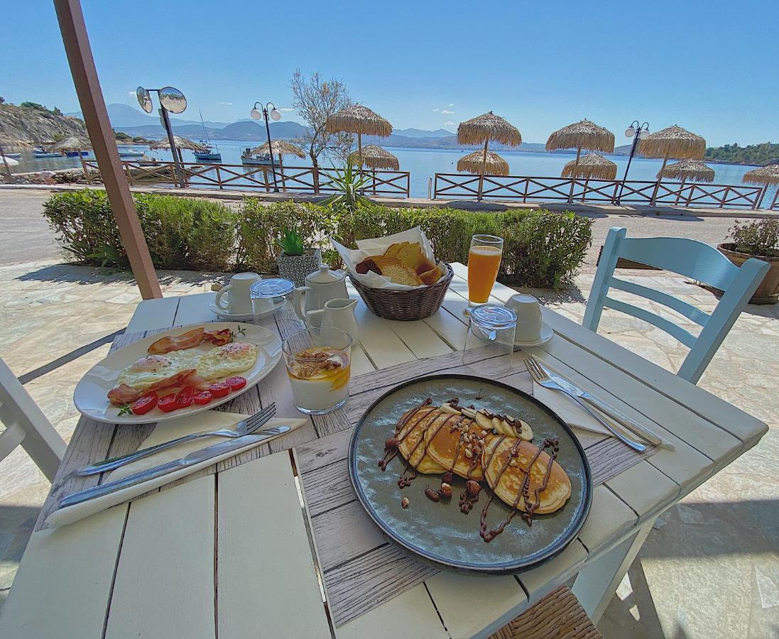 Almira Mare Hotel Chalkida Bagian luar foto