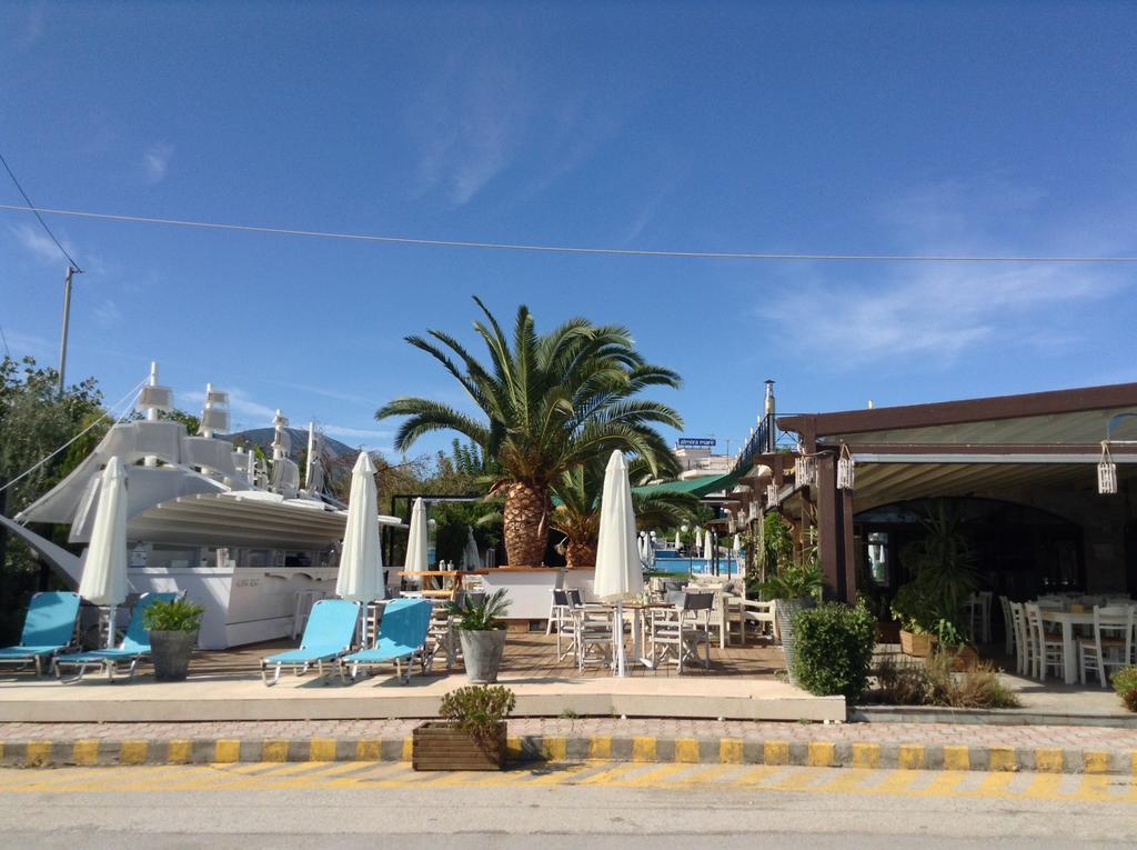 Almira Mare Hotel Chalkida Bagian luar foto