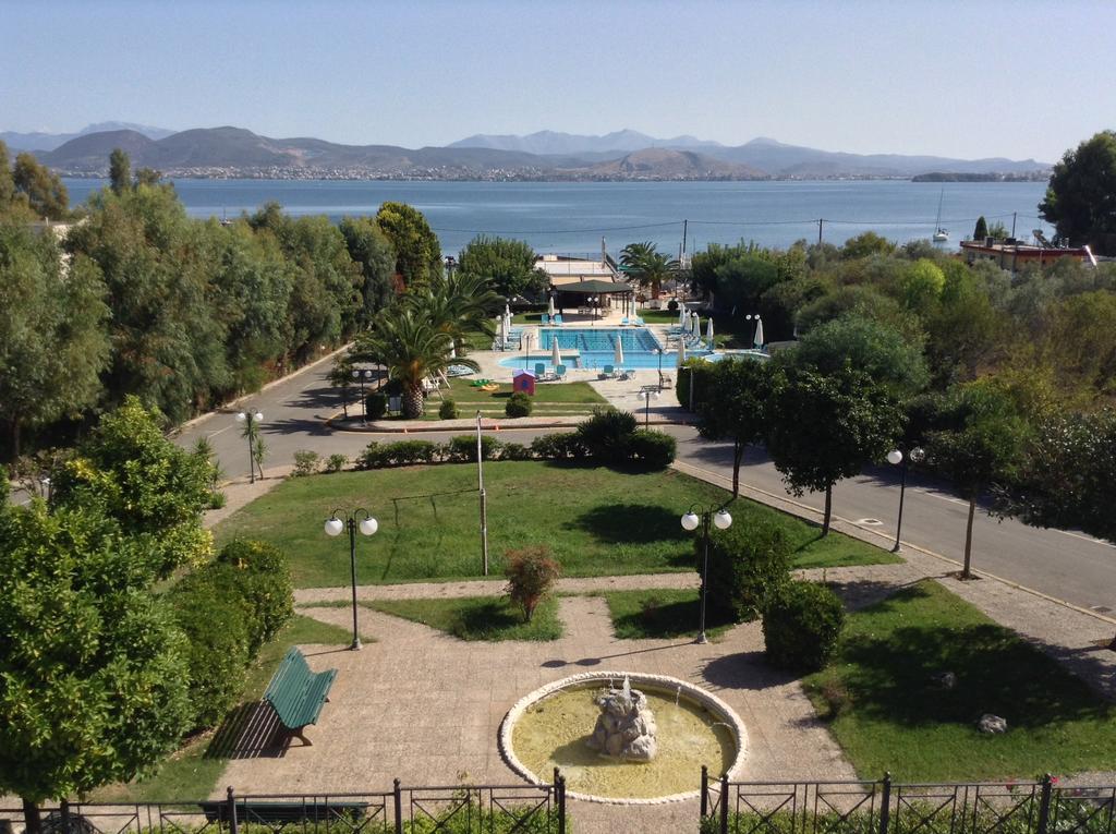 Almira Mare Hotel Chalkida Bagian luar foto